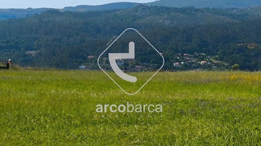 Terreno para Venda em Paredes de Coura e Resende