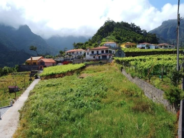 Terreno para Venda em São Vicente