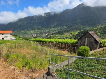 Terreno para Venda em São Vicente