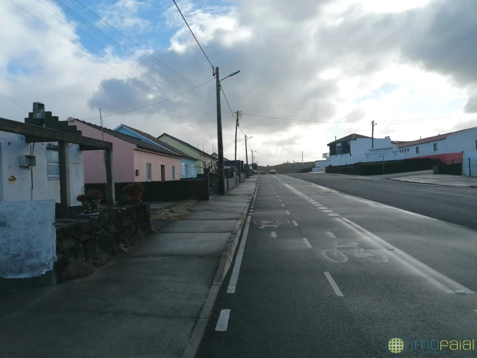 Armazém para Venda em Madalena Foto 3
