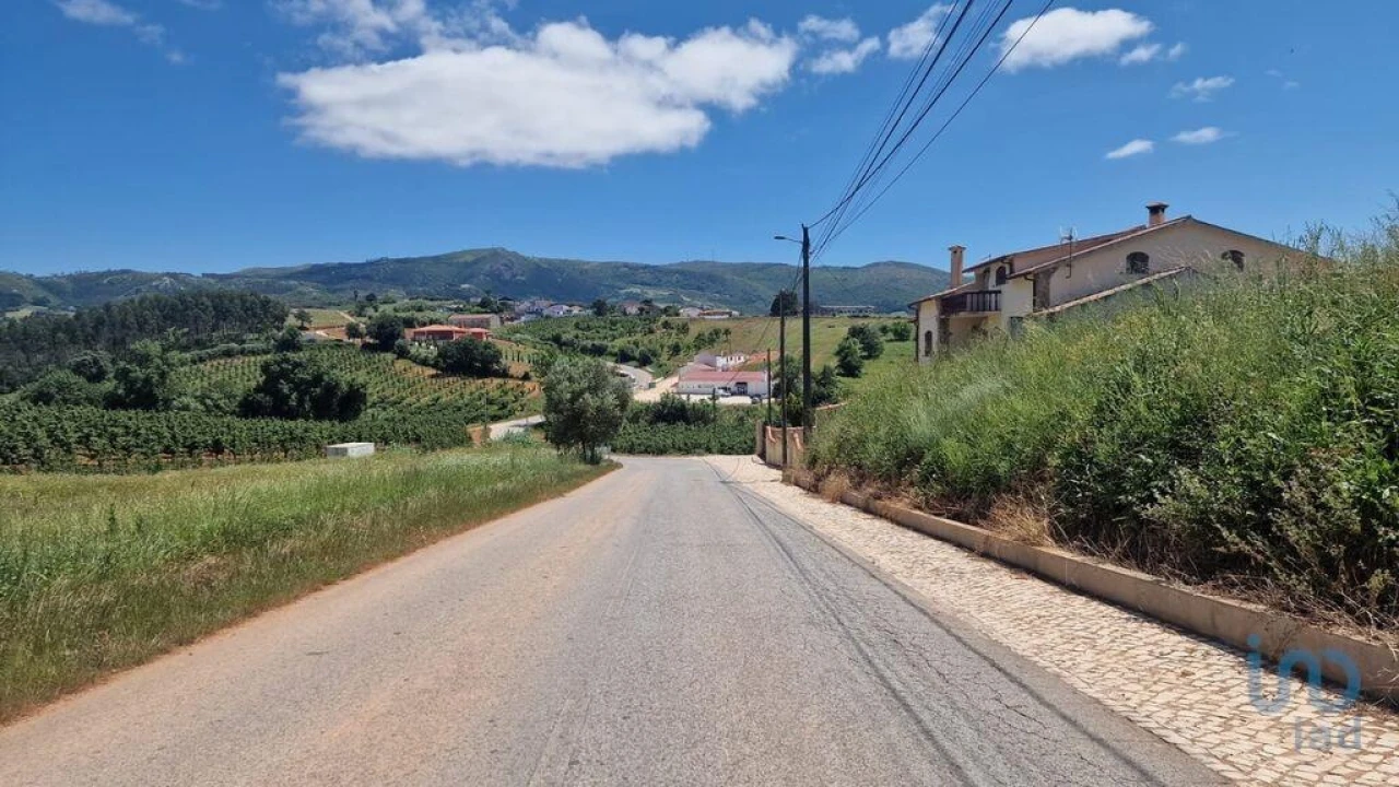 Terreno para Venda em Lamas e Cercal Foto 1