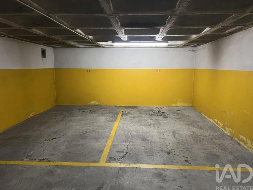 Loja para Venda em Lordelo do Ouro e Massarelos Foto 26
