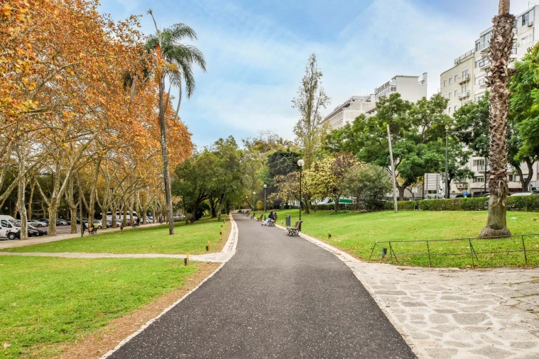 Apartamento T2 para Venda em Avenidas Novas Foto 55