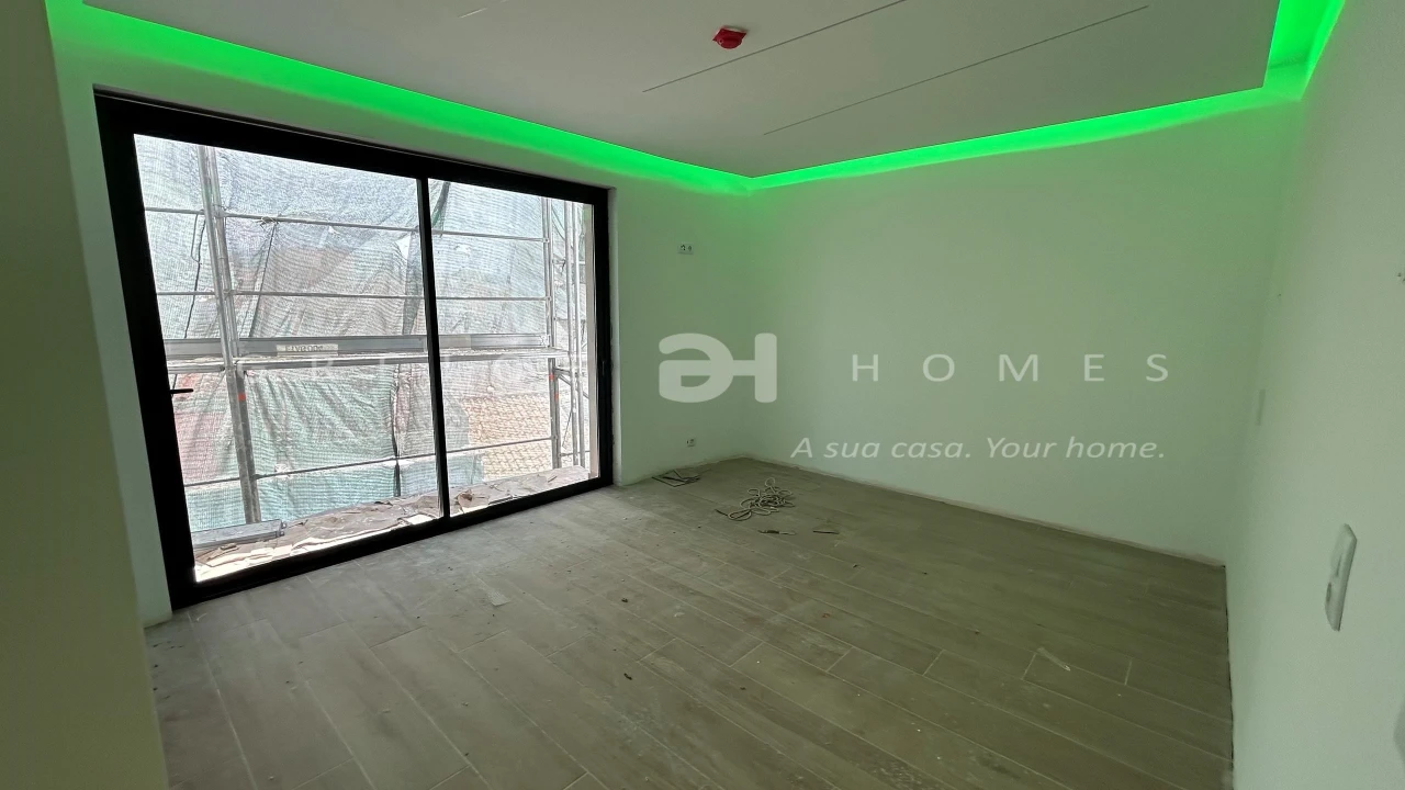 Apartamento T30 para Venda em Faro (Sé e São Pedro) Foto 28