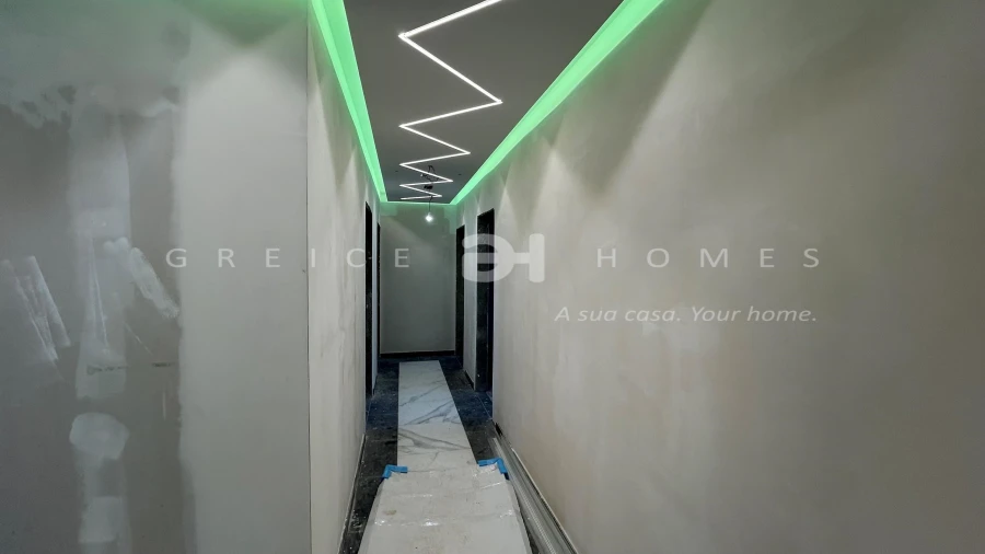 Apartamento T30 para Venda em Faro (Sé e São Pedro) Foto 2