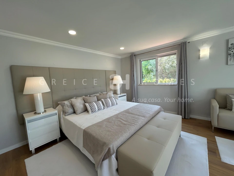 Moradia T7 para Venda em Almancil Foto 26