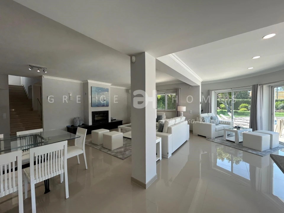 Moradia T7 para Venda em Almancil Foto 33