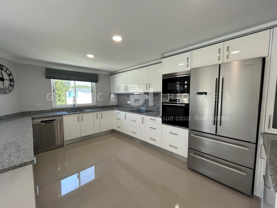 Moradia T7 para Venda em Almancil Foto 36