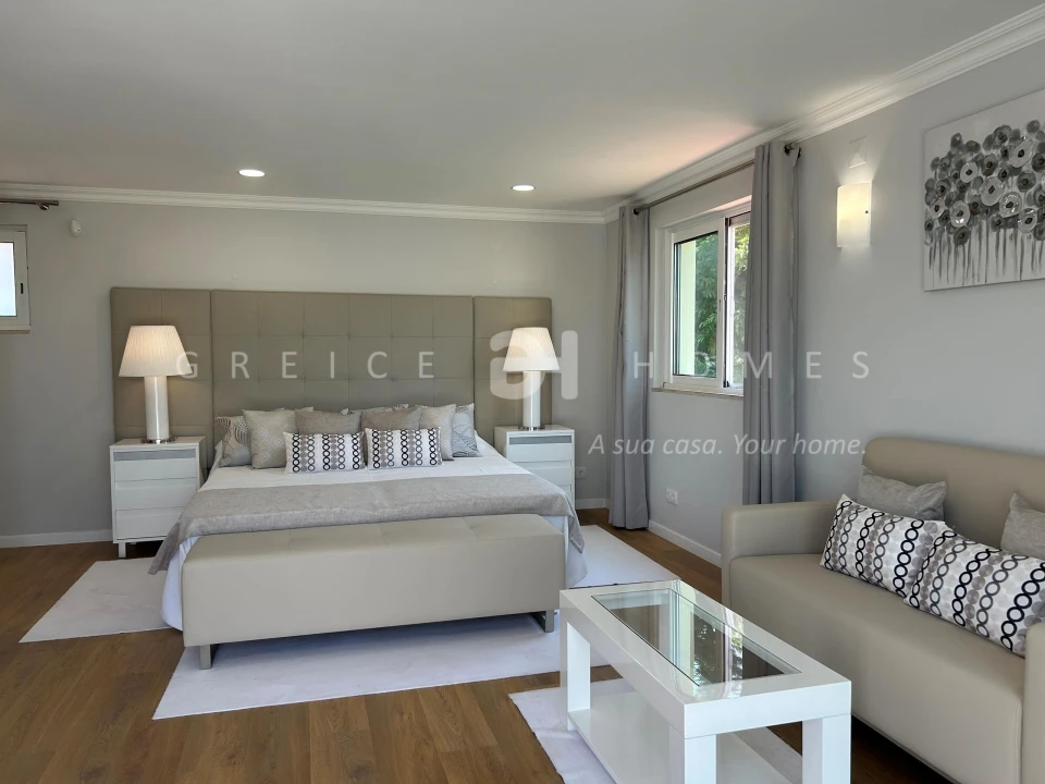 Moradia T7 para Venda em Almancil Foto 21