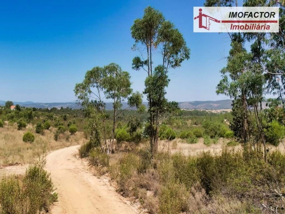 Terreno para Venda em Perais Foto 1