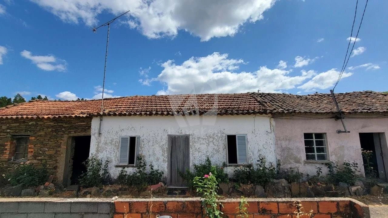 Quinta T4 para Venda em Sarzedas Foto 3