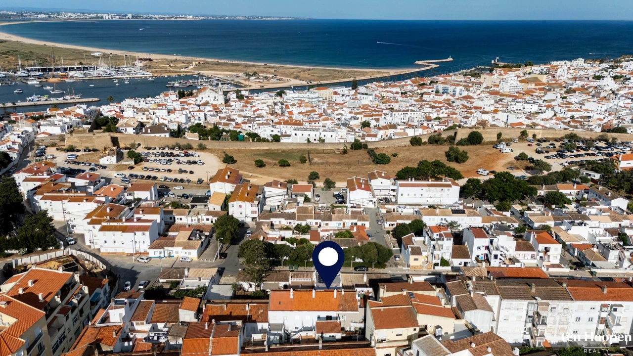 Moradia T4 para Venda em Lagos (São Sebastião e Santa Maria) Foto 8