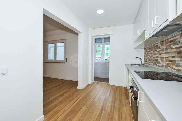 Apartamento T3 para Venda em União das Freguesias de Setúbal Foto 9