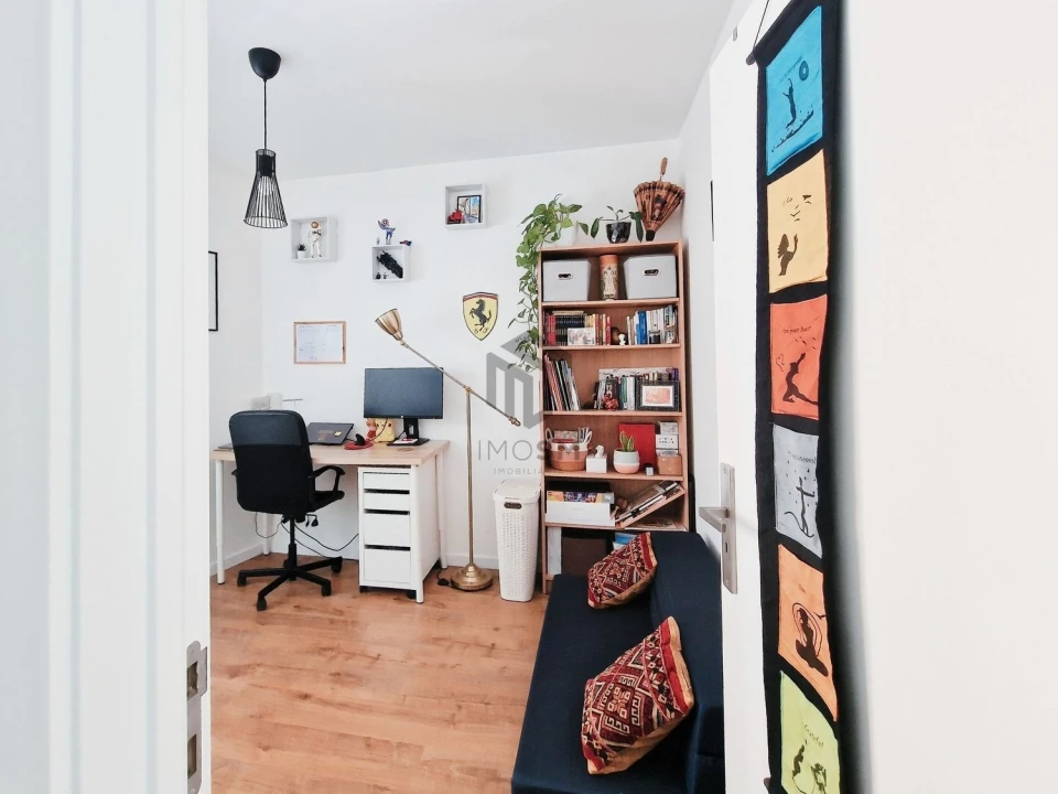 Apartamento T2 para Venda em Sacavém e Prior Velho Foto 15