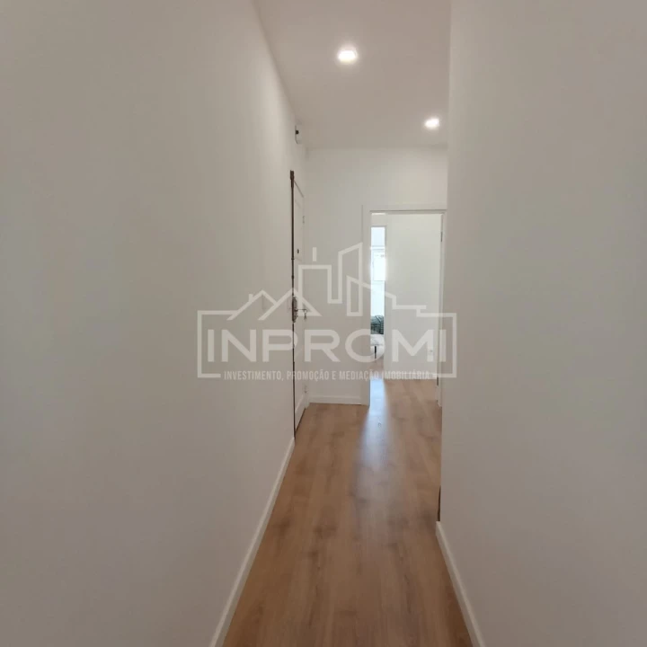 Apartamento para Venda em Benfica Foto 24