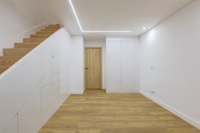 Apartamento T0 para Venda em Cedofeita, Santo Ildefonso, Sé, Miragaia, São Nicolau e Vitória