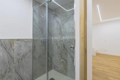 Apartamento T0 para Venda em Cedofeita, Santo Ildefonso, Sé, Miragaia, São Nicolau e Vitória