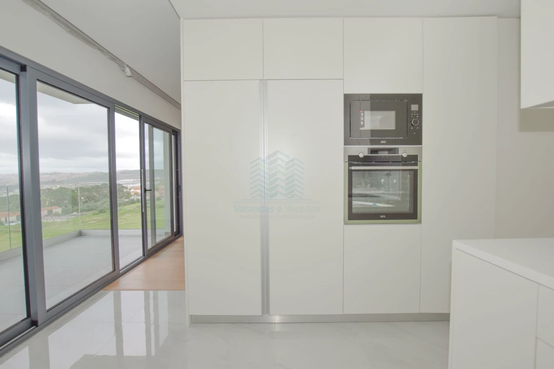 Apartamento T2 para Venda em Pontinha e Famões Foto 11