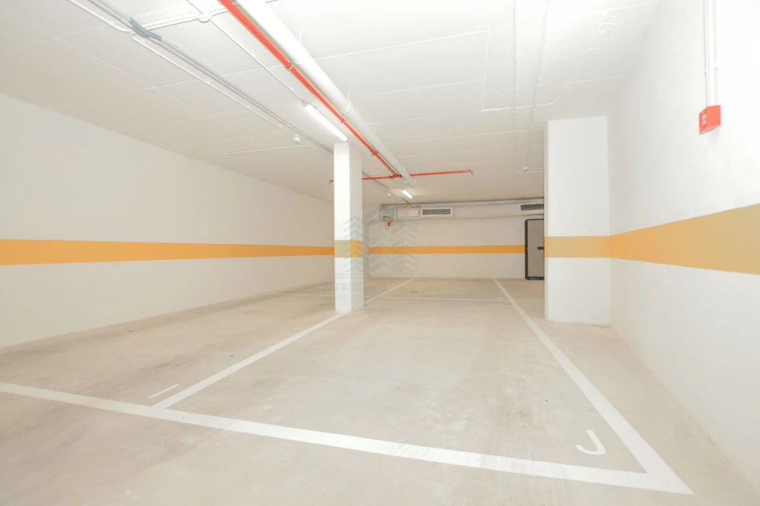 Apartamento T2 para Venda em Pontinha e Famões Foto 46