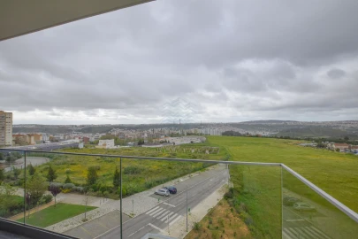 Apartamento T2 para Venda em Pontinha e Famões