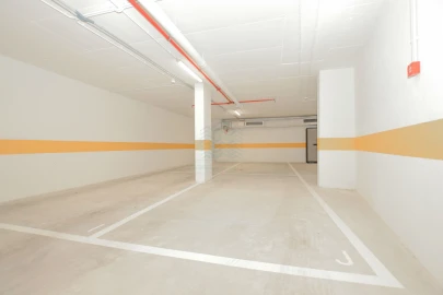 Apartamento T2 para Venda em Pontinha e Famões