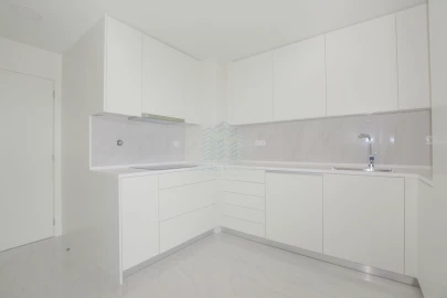 Apartamento T2 para Venda em Pontinha e Famões
