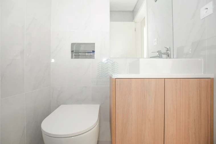 Apartamento T2 para Venda em Pontinha e Famões Foto 23