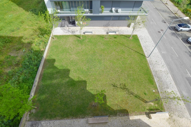 Apartamento T2 para Venda em Pontinha e Famões Foto 49