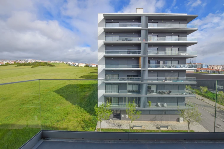 Apartamento T2 para Venda em Pontinha e Famões Foto 39