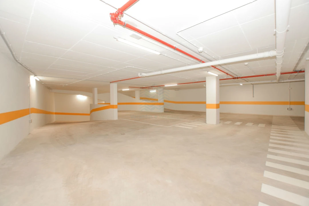 Apartamento T2 para Venda em Pontinha e Famões Foto 48