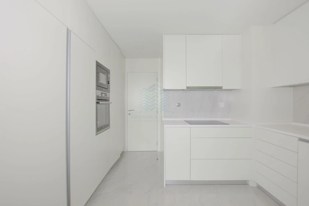 Apartamento T2 para Venda em Pontinha e Famões Foto 7