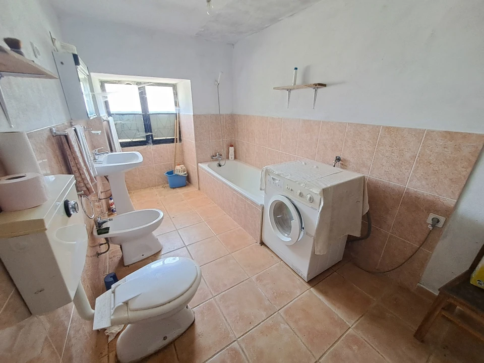 Moradia T3 para Venda em Vilar Seco Foto 18