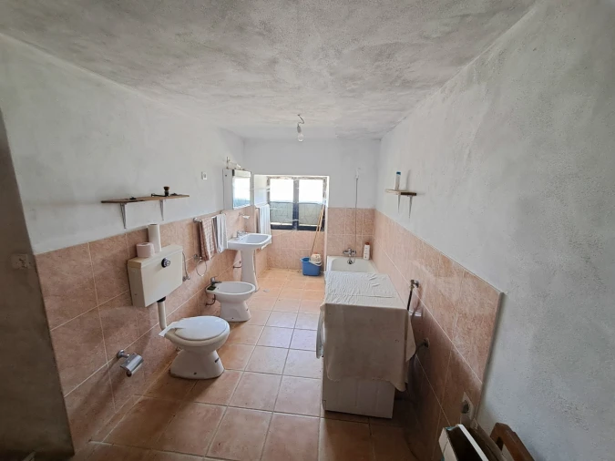 Moradia T3 para Venda em Vilar Seco Foto 17