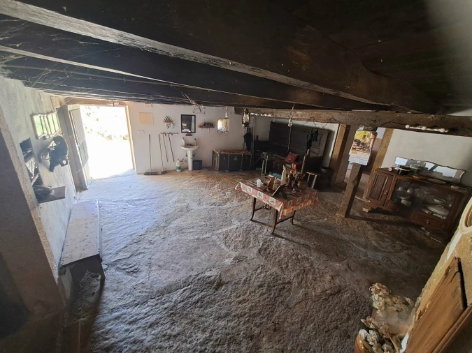 Moradia T3 para Venda em Vilar Seco Foto 9