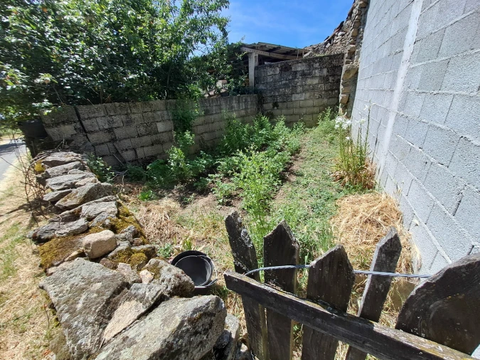 Moradia T3 para Venda em Vilar Seco Foto 35