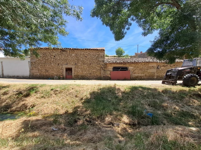 Moradia T3 para Venda em Vilar Seco Foto 39