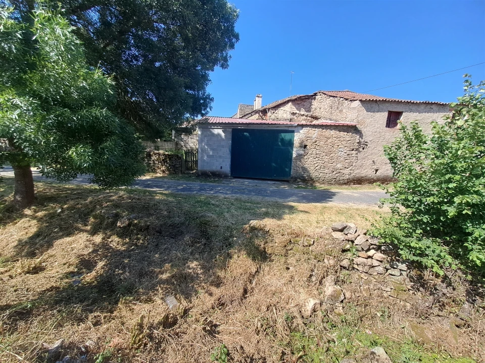 Moradia T3 para Venda em Vilar Seco Foto 29