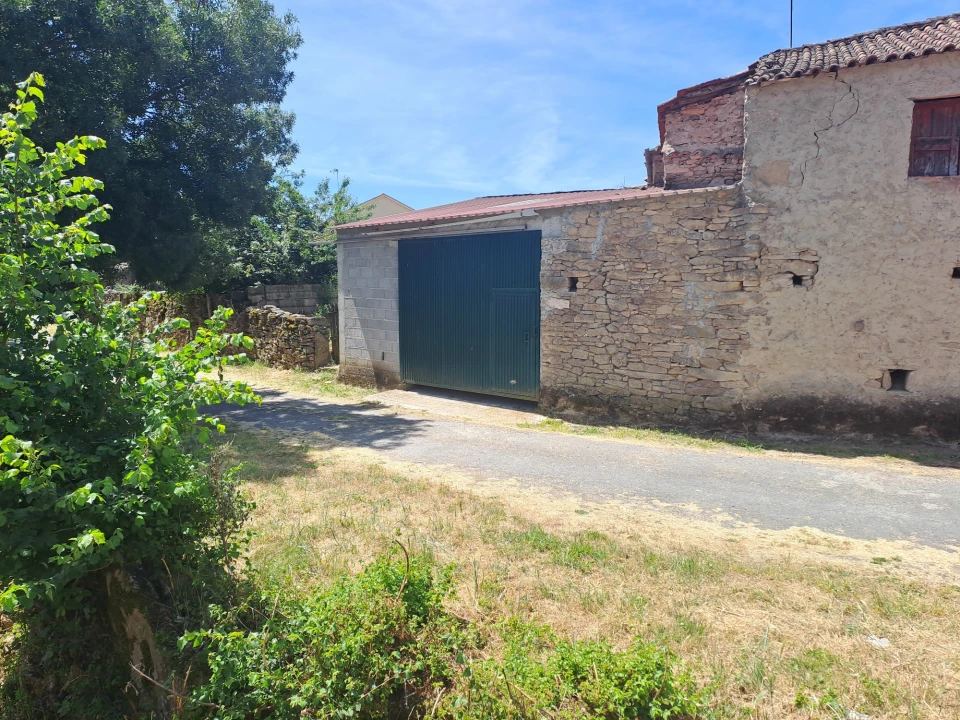 Moradia T3 para Venda em Vilar Seco Foto 32