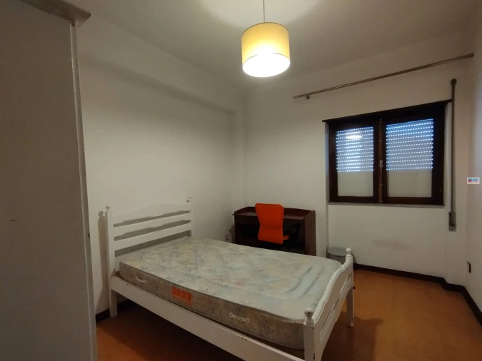 Quarto para Arrendamento em Covilhã e Canhoso Foto 9