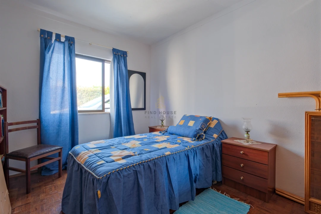 Moradia T3 para Venda em Bordeira Foto 17