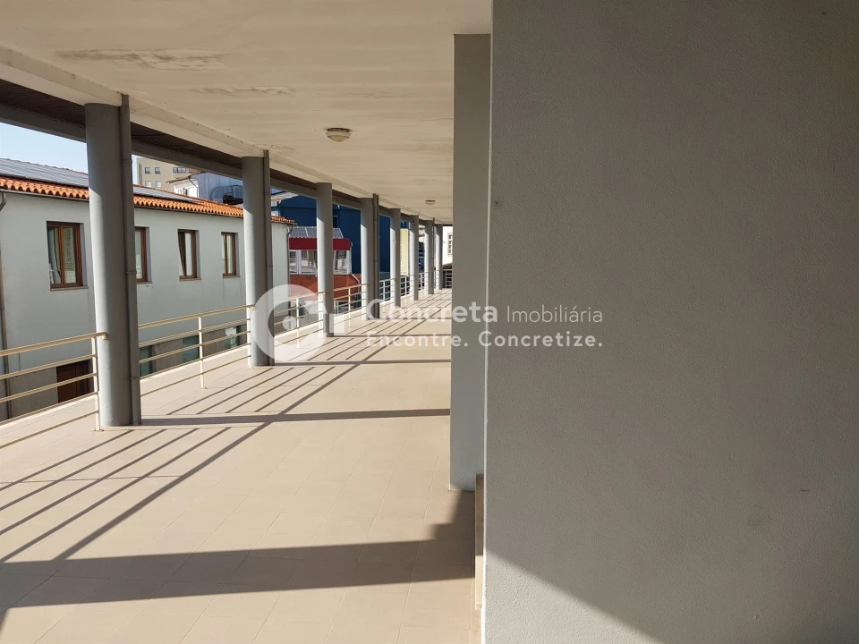 Loja para Venda em Barcelos, V.Boa, V.Frescainha Foto 5