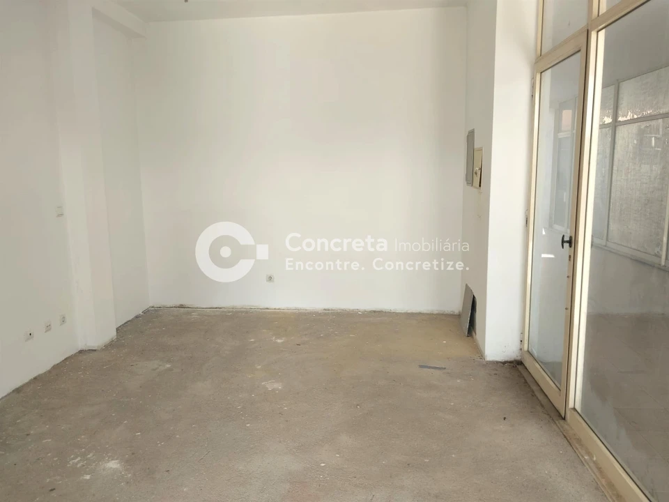 Loja para Venda em Barcelos, V.Boa, V.Frescainha Foto 2