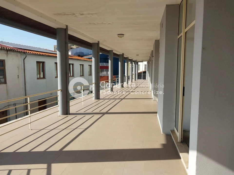 Loja para Venda em Barcelos, V.Boa, V.Frescainha Foto 4