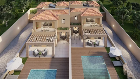 Moradia T4 para Venda em Loule (São Clemente)