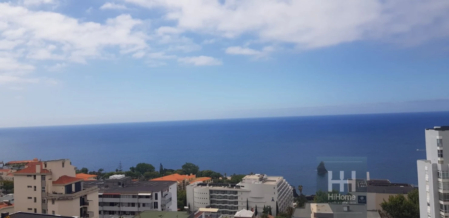 Moradia T3 para Venda em São Martinho Foto 22