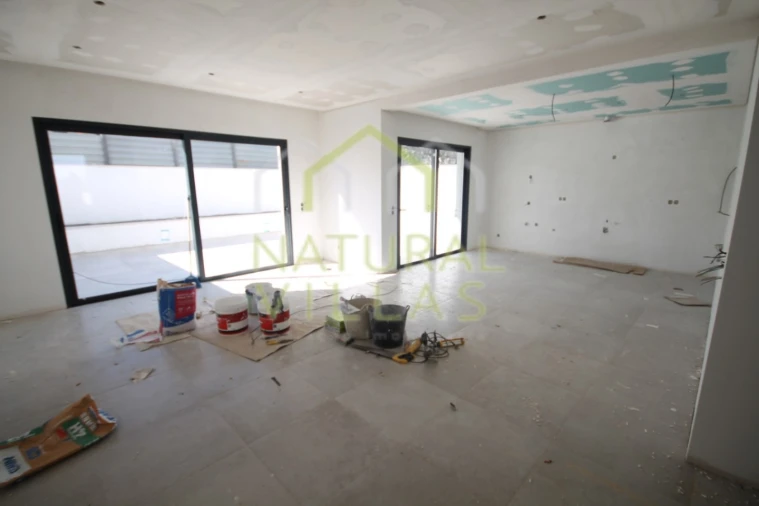 Moradia T3 para Venda em Armação de Pera Foto 3