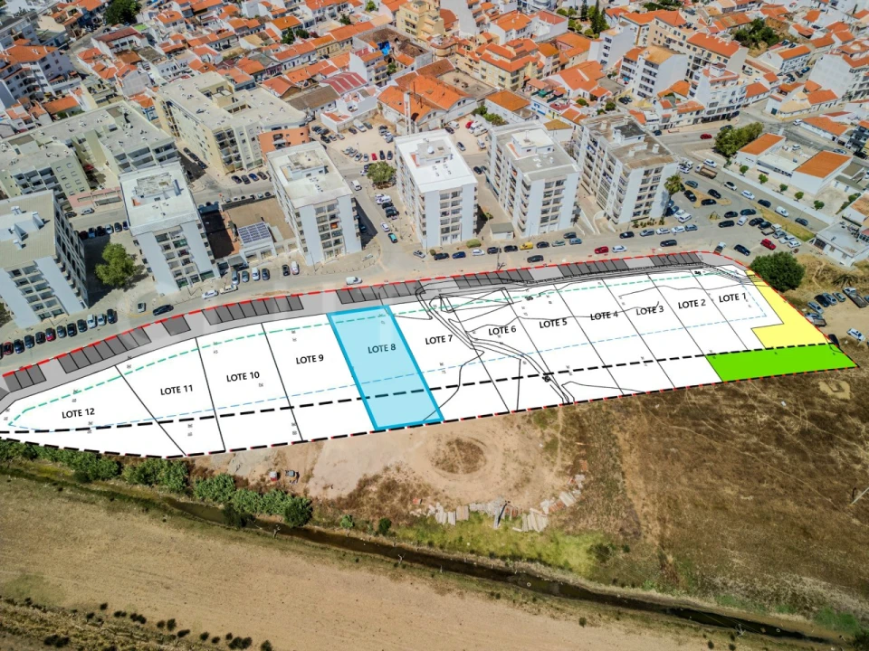 Terreno para Venda em Lagoa e Carvoeiro Foto 1