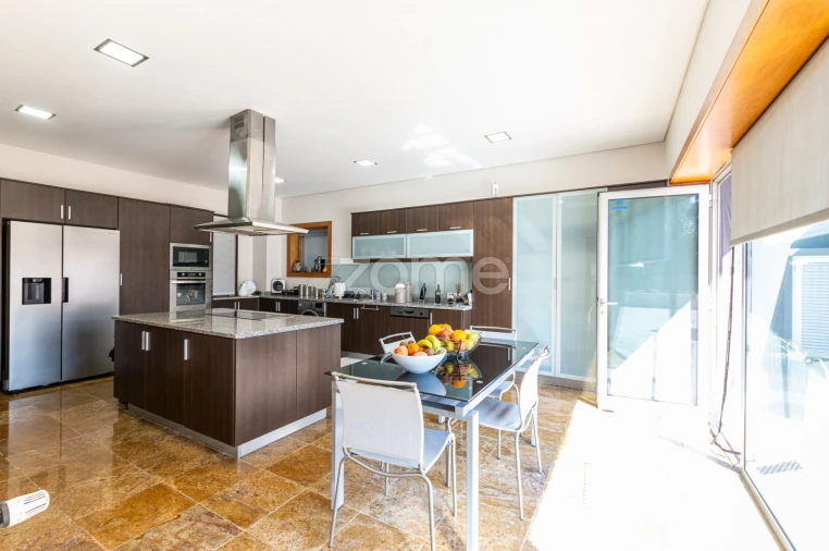 Moradia T4 para Venda em Junqueira Foto 27