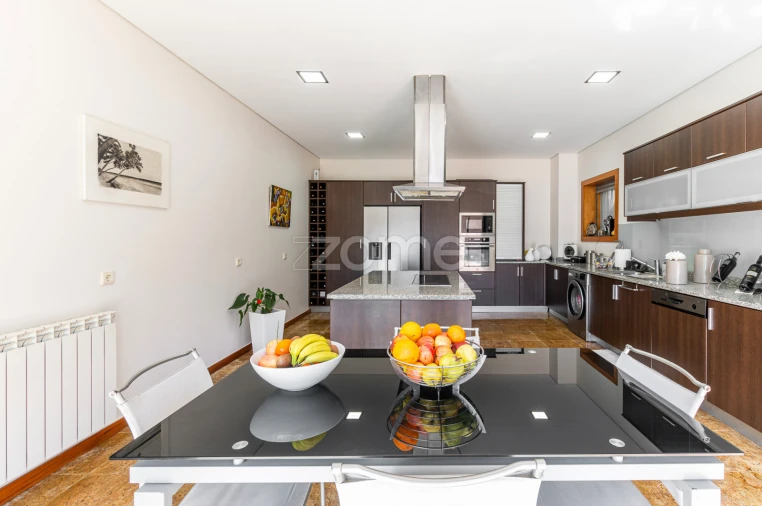 Moradia T4 para Venda em Junqueira Foto 28