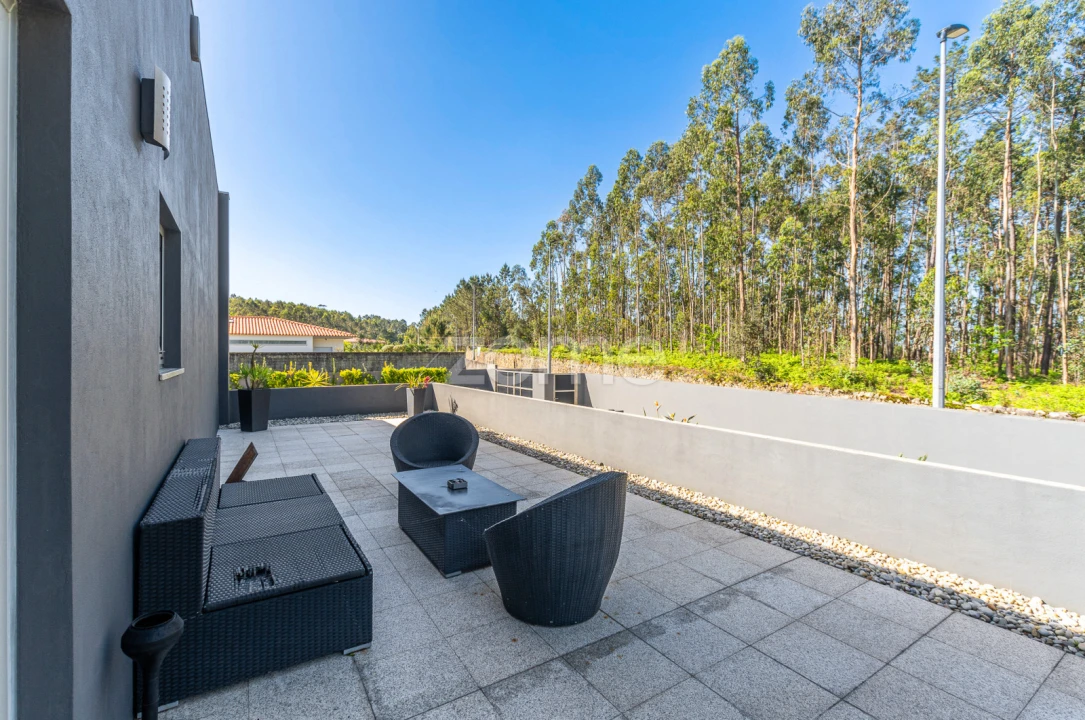 Moradia T4 para Venda em Junqueira Foto 61